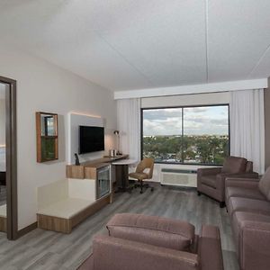 One-Bedroom Suite